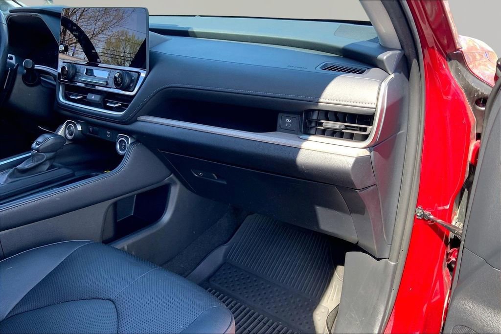 Used 2024 Toyota Grand Highlander Platinum image 19