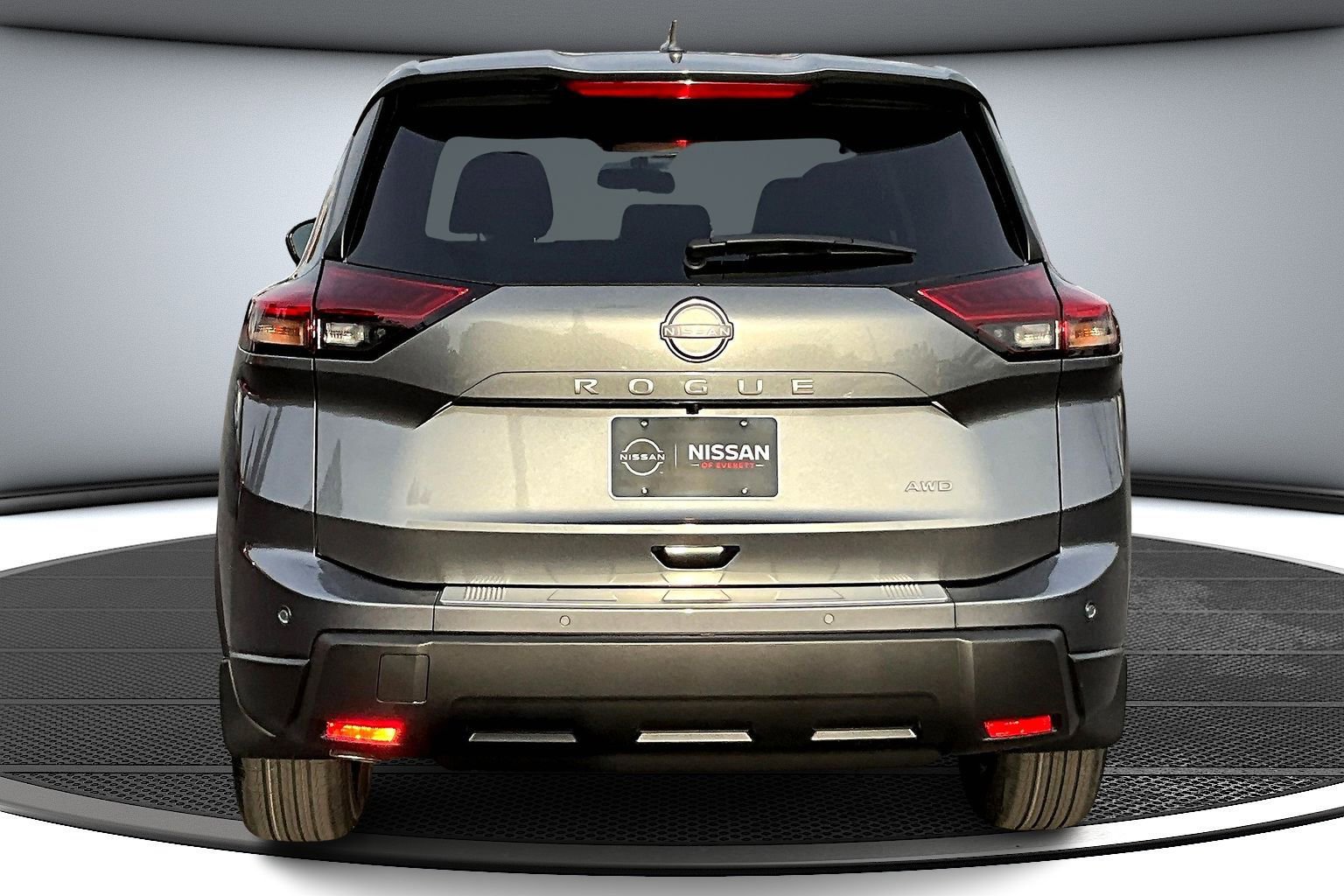 New 2026 Nissan Rogue SV w/ Cold Weather Package FWD image 4