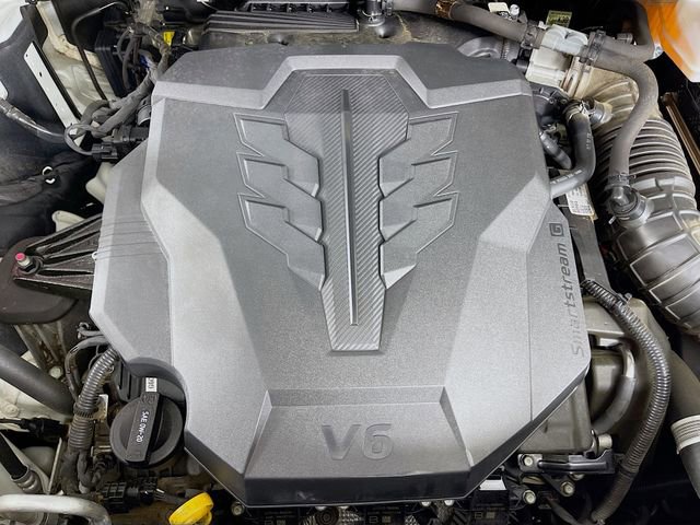 Used 2023 Kia Carnival LX image 31