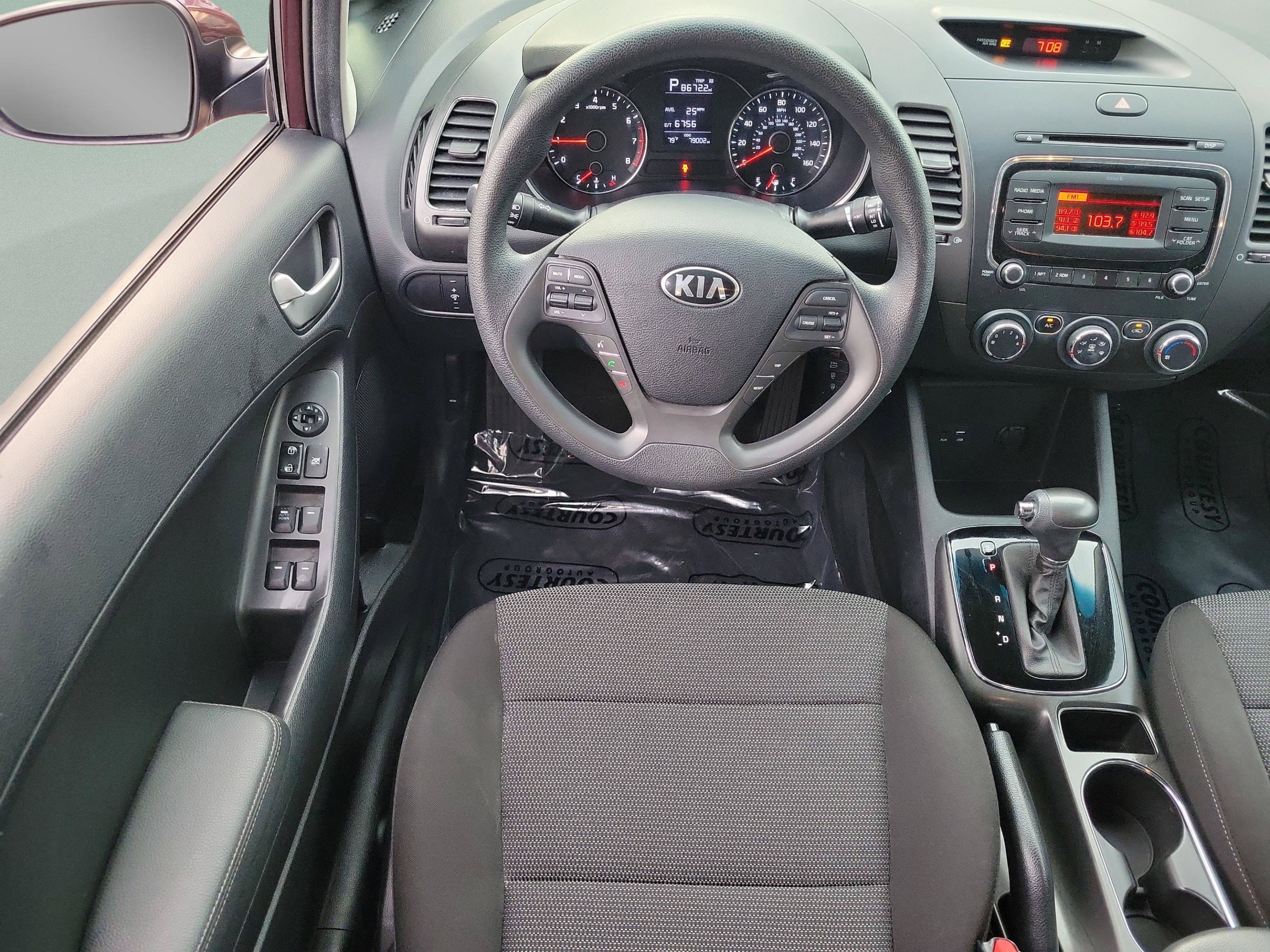 Used 2018 Kia Forte LX FWD image 9