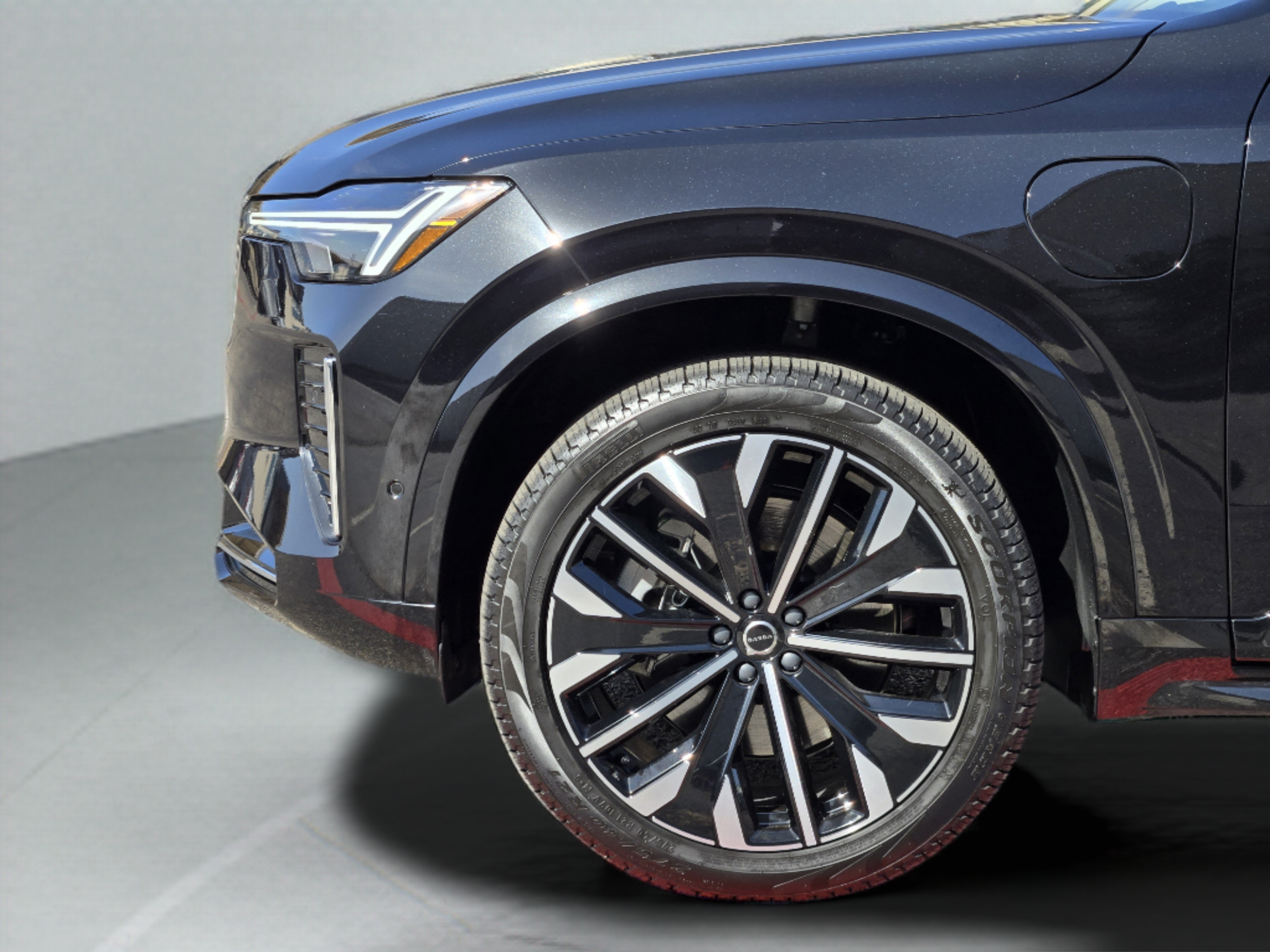 New 2026 Volvo XC90 T8 Ultra w/ Lounge Package AWD/4WD image 29