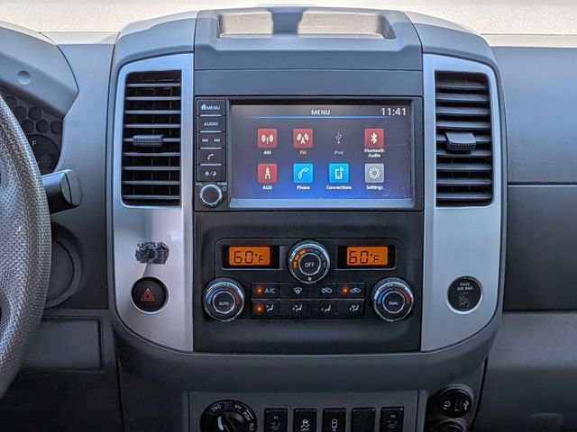 Used 2020 Nissan Frontier SV w/ Midnight Edition Floor Mats AWD/4WD image 14