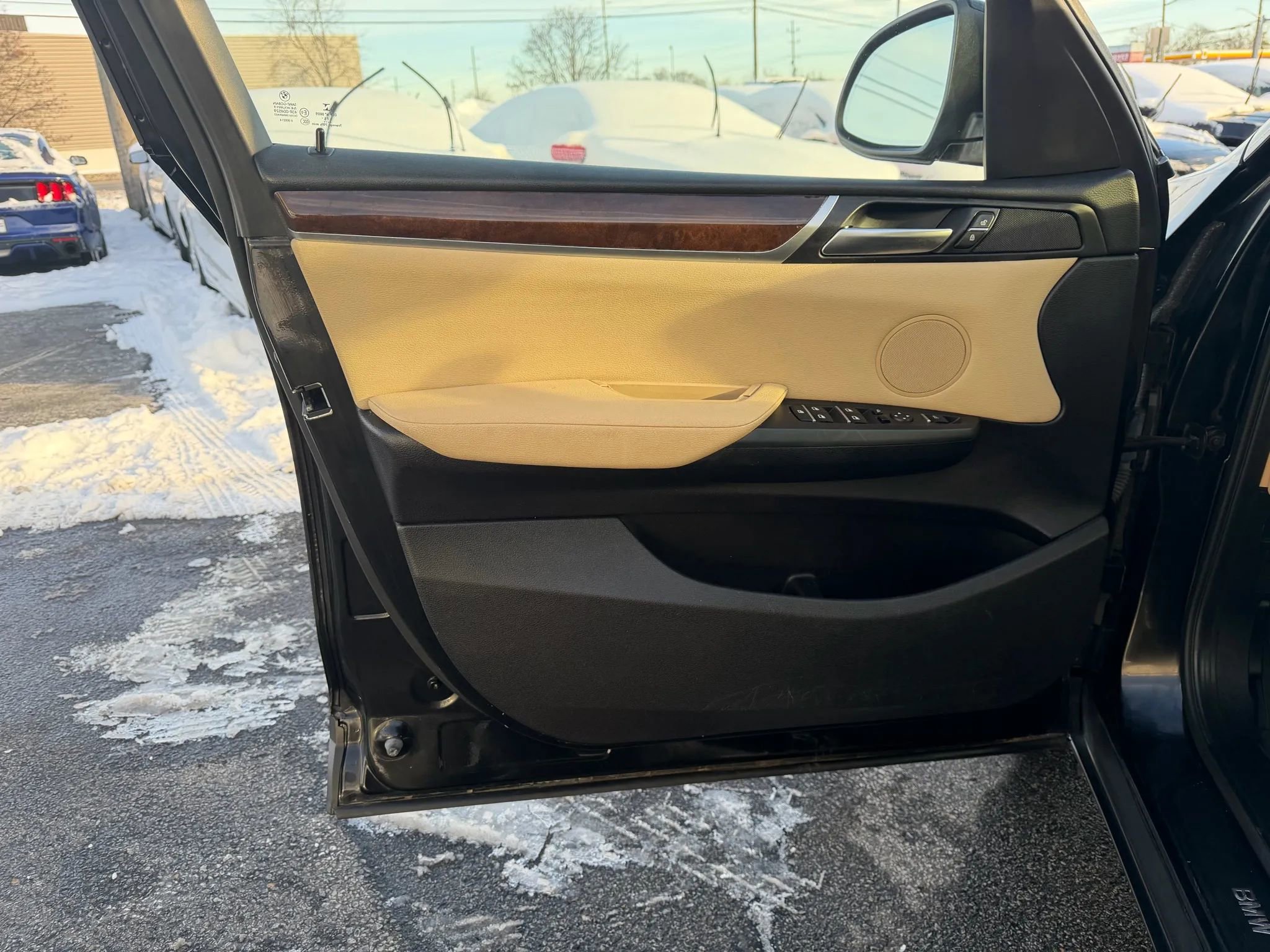 Used 2016 BMW X3 xDrive28i image 9