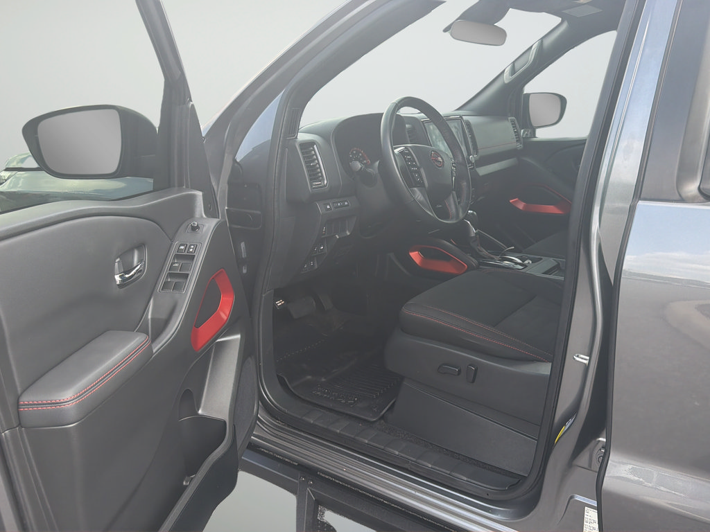 Certified 2022 Nissan Frontier PRO-4X w/ Technology Package AWD/4WD image 25