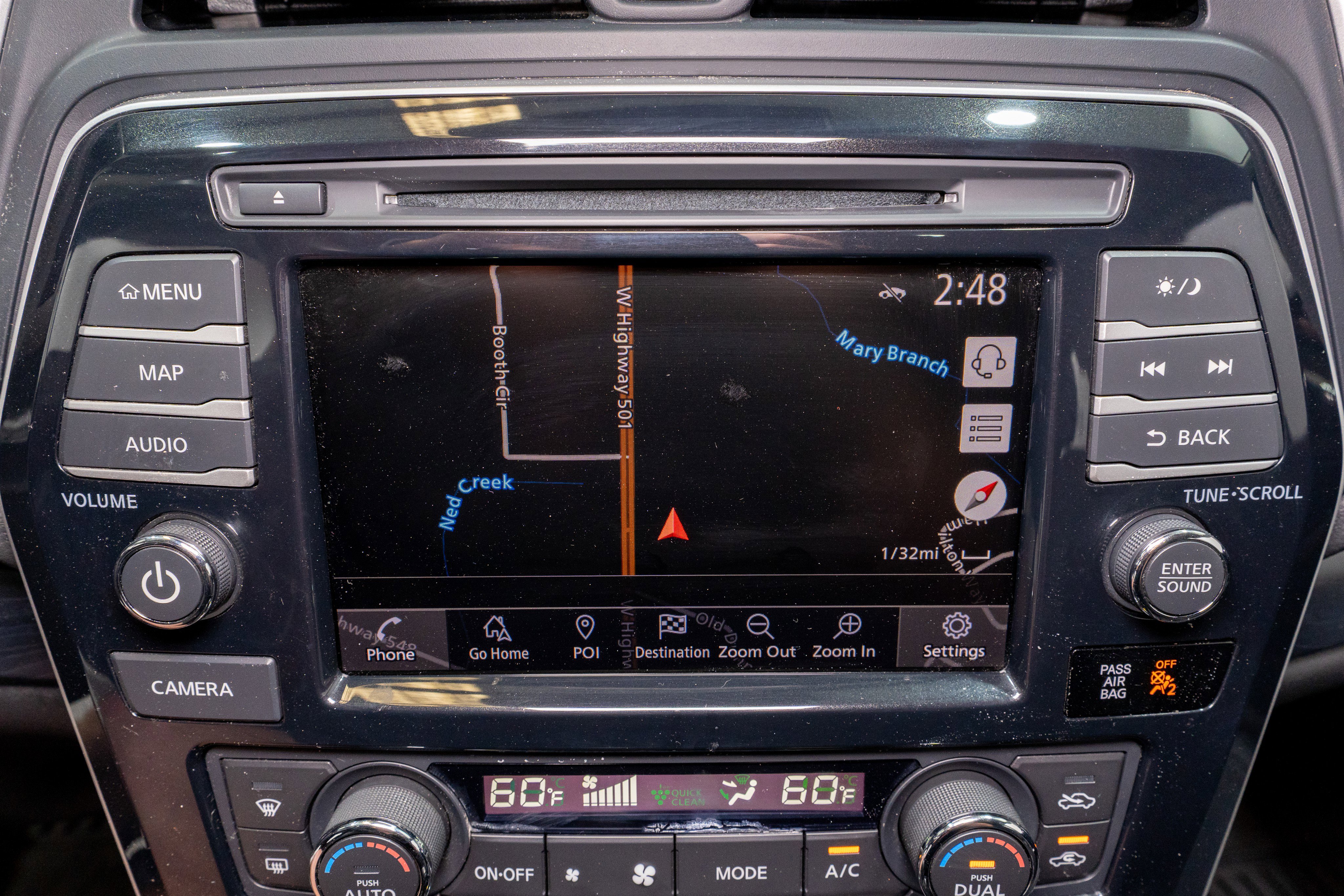 Used 2021 Nissan Maxima Platinum w/ Sport Mat Group FWD image 18