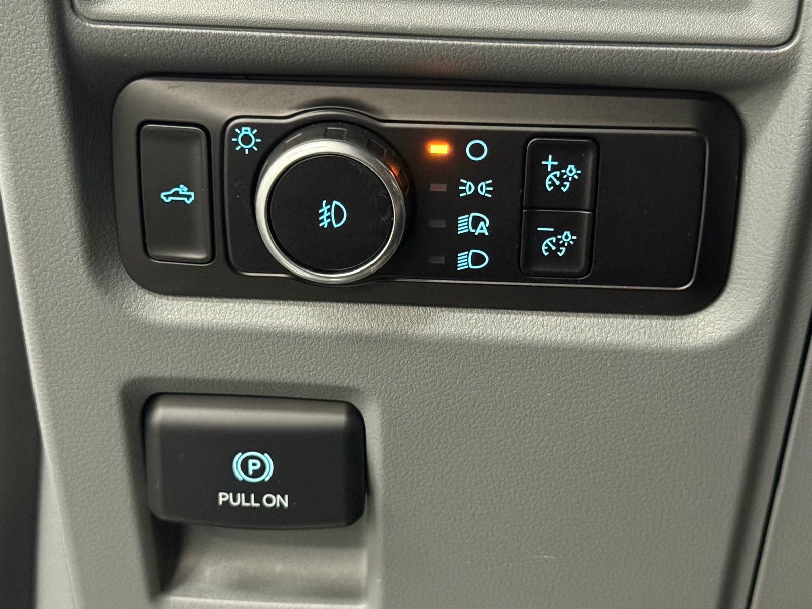 Used 2023 Ford F150 XLT AWD/4WD image 27