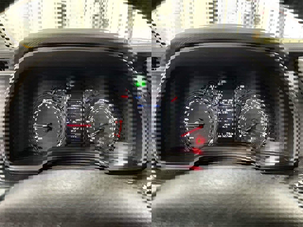 Used 2021 Toyota 4Runner SR5 Premium image 16