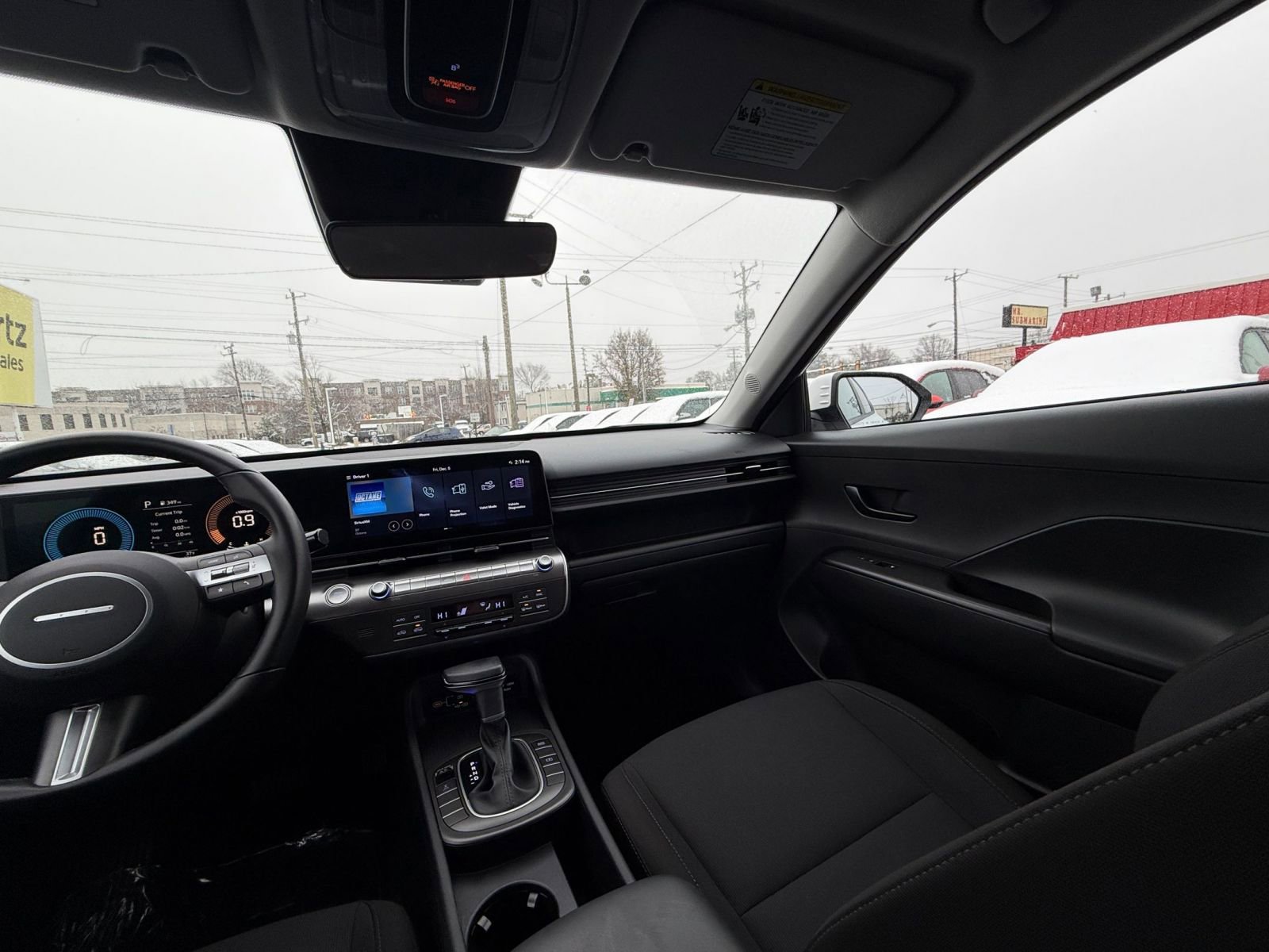 Used 2025 Hyundai Kona SEL image 35