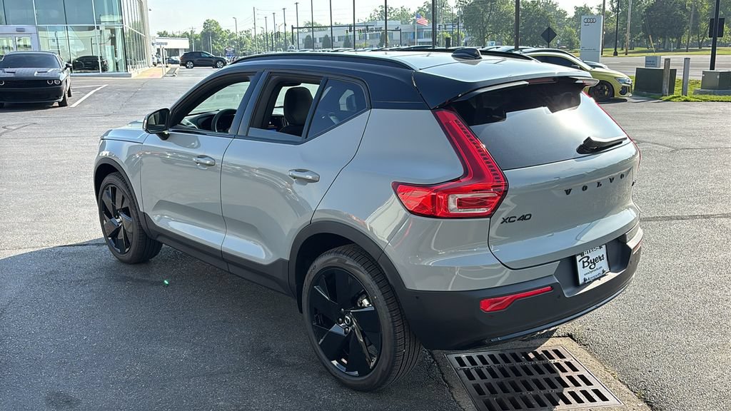New 2026 Volvo XC40 B5 Ultra w/ Protection Package Premier AWD/4WD image 4