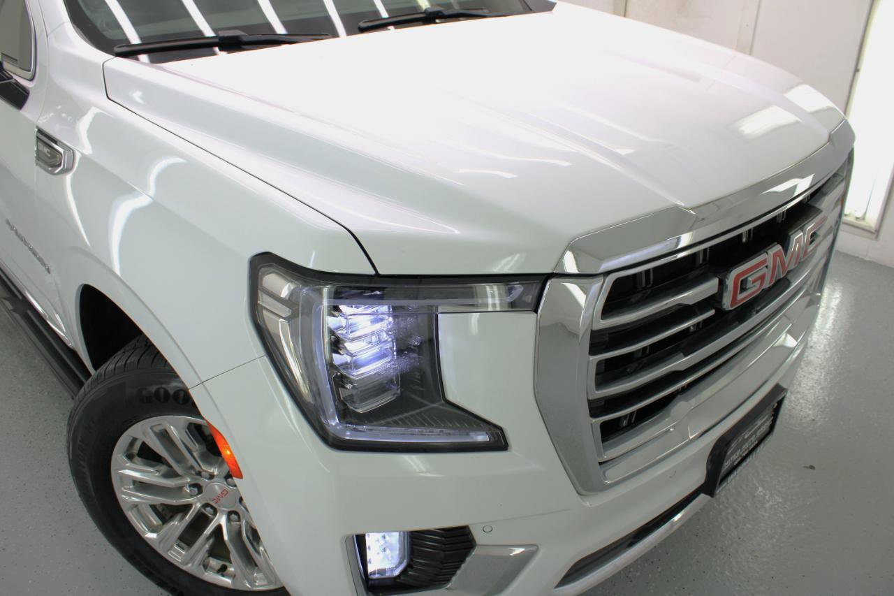 Used 2022 GMC Yukon SLT w/ SLT Premium Package image 17