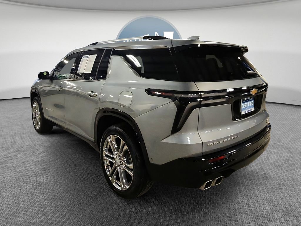 Certified 2025 Chevrolet Traverse High Country w/ LPO, Illumination Package image 6