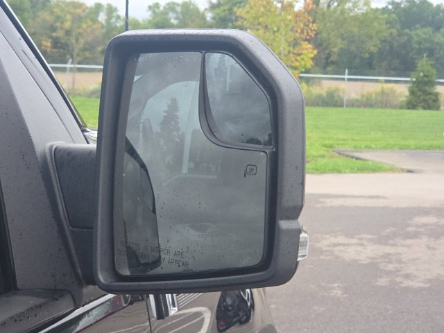 Used 2015 Ford F150 XL w/ Equipment Group 101A Mid AWD/4WD image 6