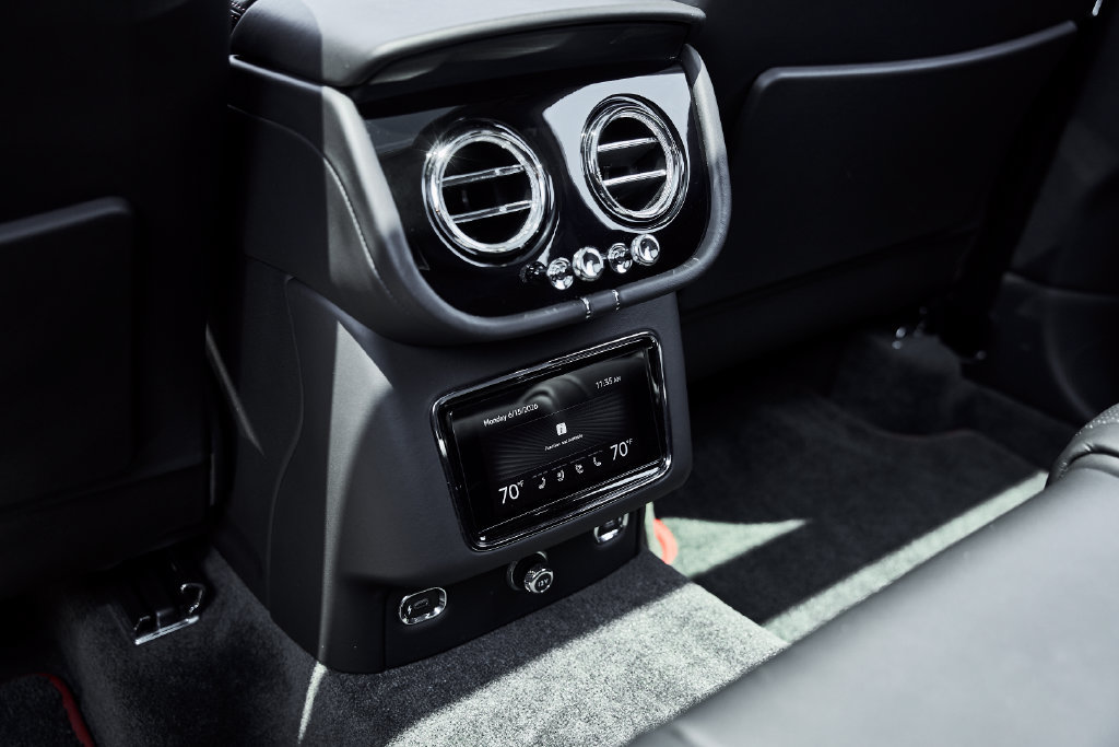 Used 2021 Bentley Bentayga AWD/4WD image 49