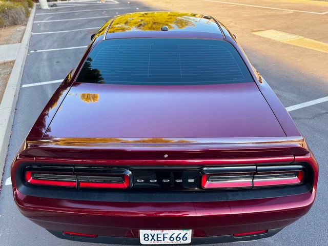 Used 2019 Dodge Challenger R/T w/ Driver Convenience Group RWD image 20