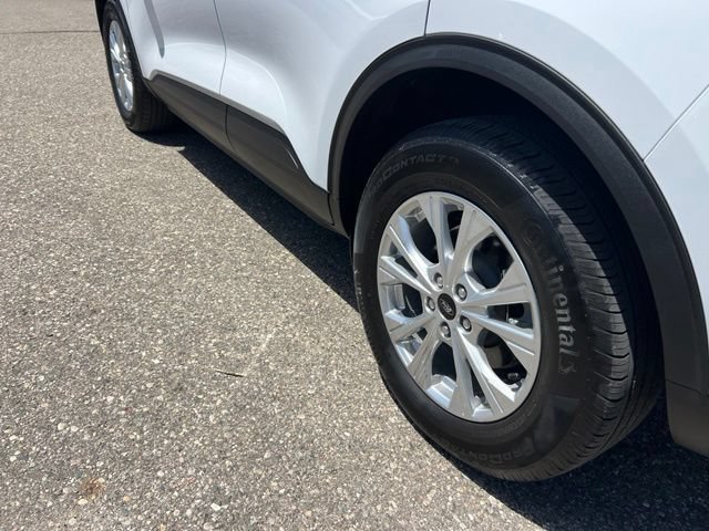 Certified 2023 Ford Escape Active AWD/4WD image 26