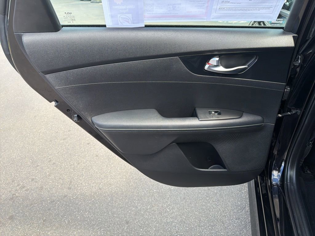 Certified 2023 Kia Forte GT-Line image 18