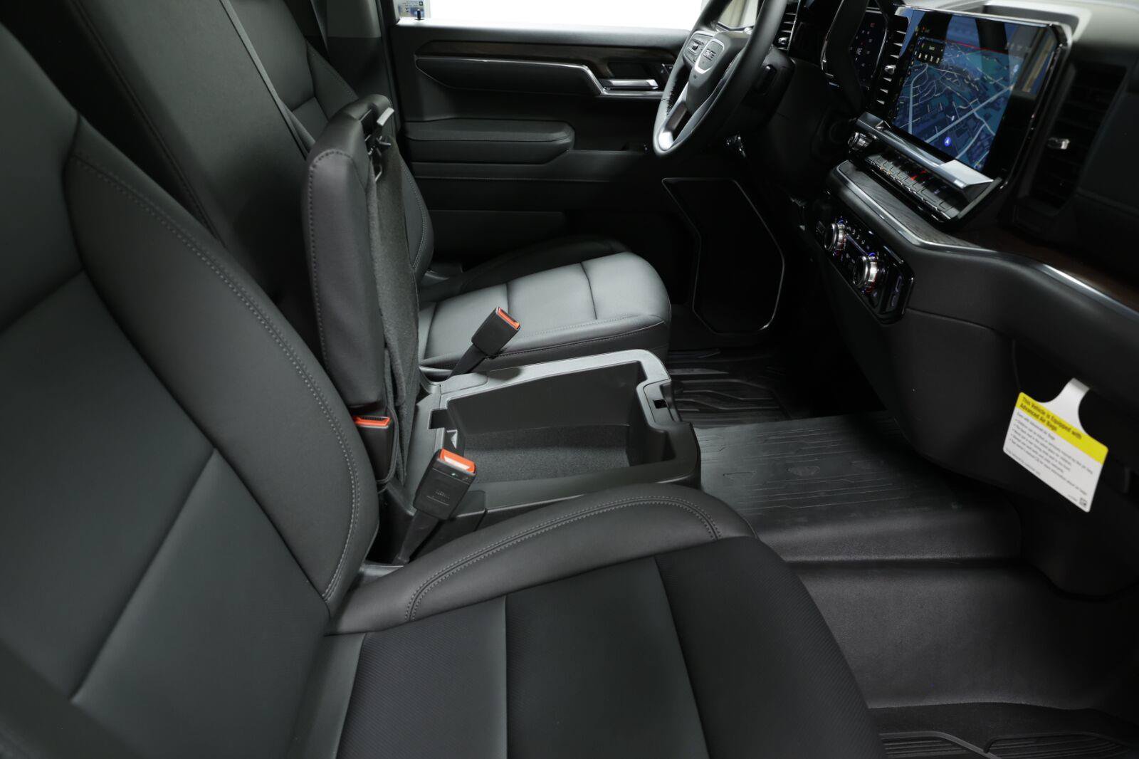 New 2026 GMC Sierra 1500 SLT AWD/4WD image 17