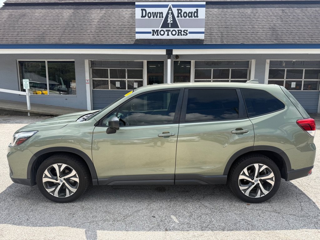 Used 2020 Subaru Forester AWD/4WD image 2