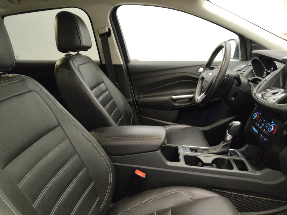 Used 2017 Ford Escape Titanium AWD/4WD image 21