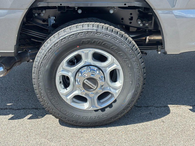 New 2026 Ford F250 XLT image 4