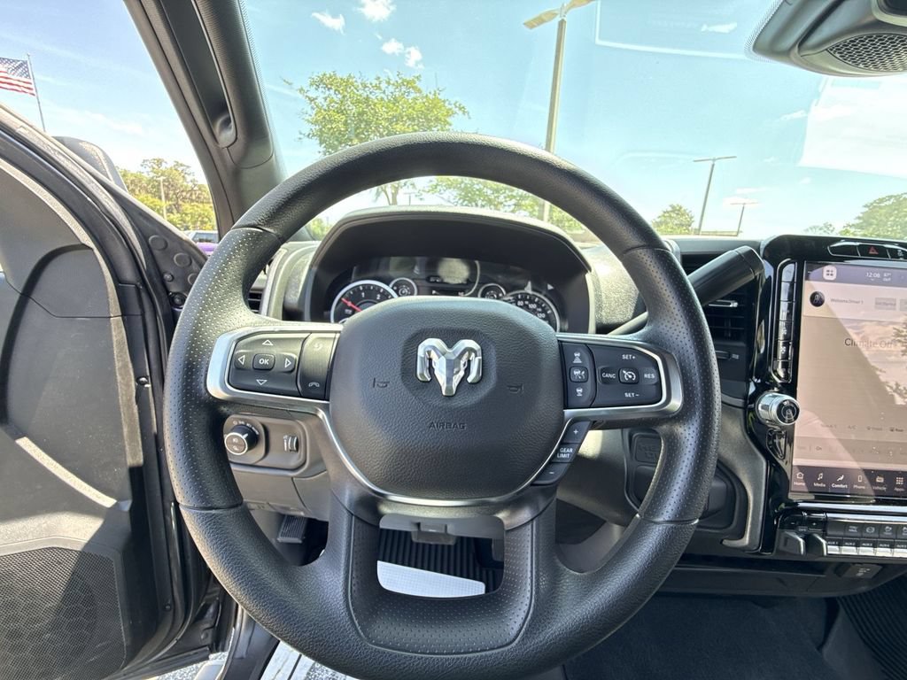 New 2026 RAM 3500 Tradesman AWD/4WD image 15