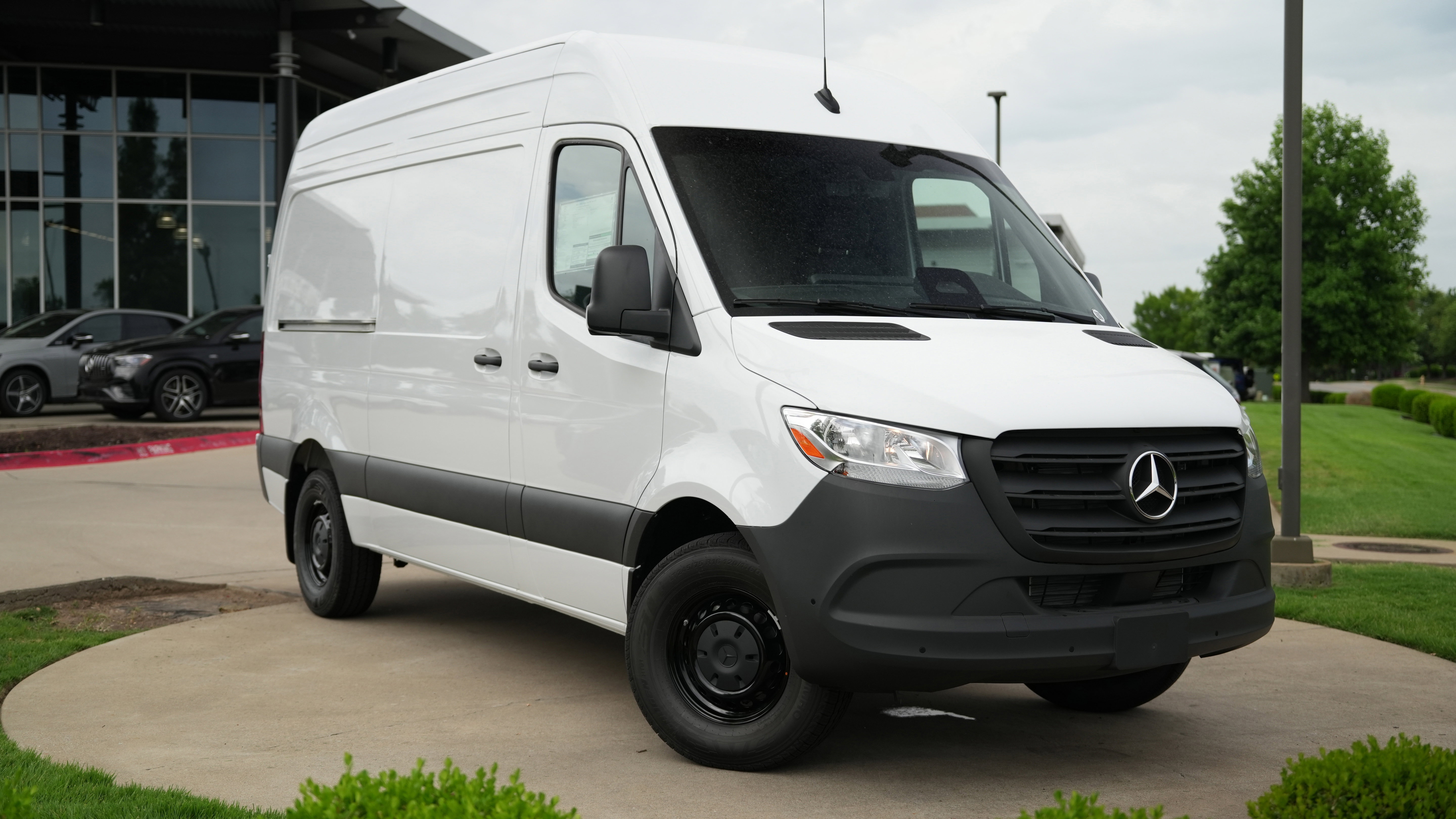 New 2025 Mercedes-Benz Sprinter 2500