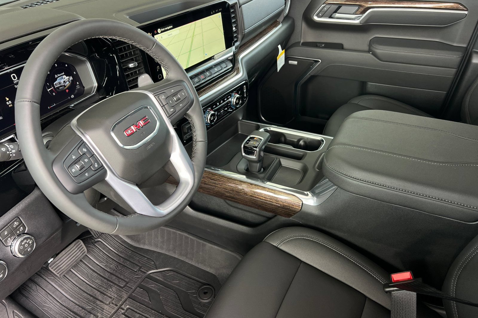 New 2026 GMC Sierra 1500 Elevation w/ Elevation Premium Package AWD/4WD image 7