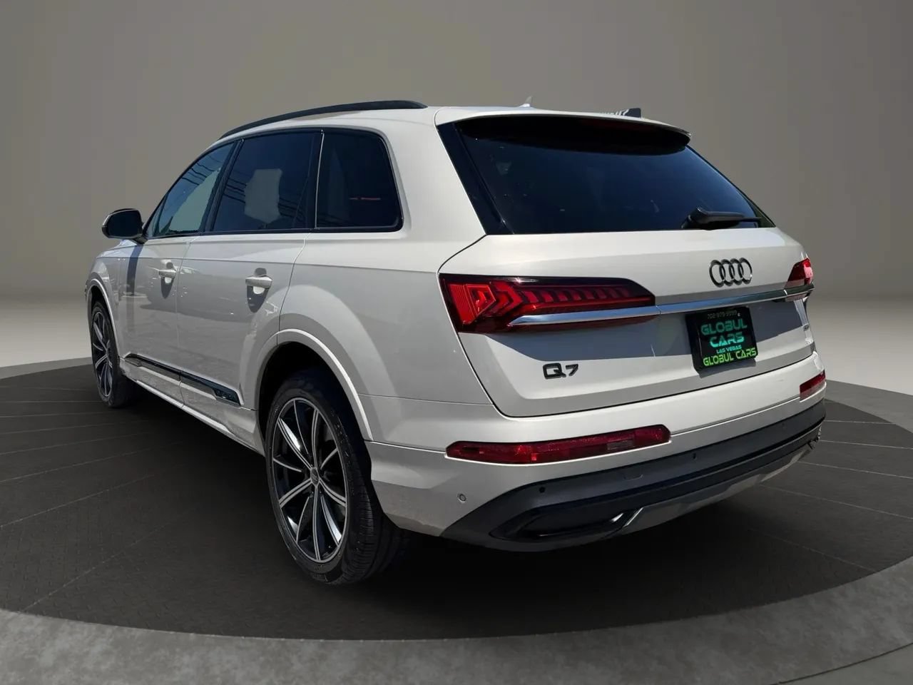 Used 2021 Audi Q7 3.0T Premium Plus AWD/4WD image 7