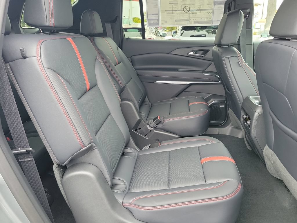 New 2026 Chevrolet Traverse RS FWD image 20