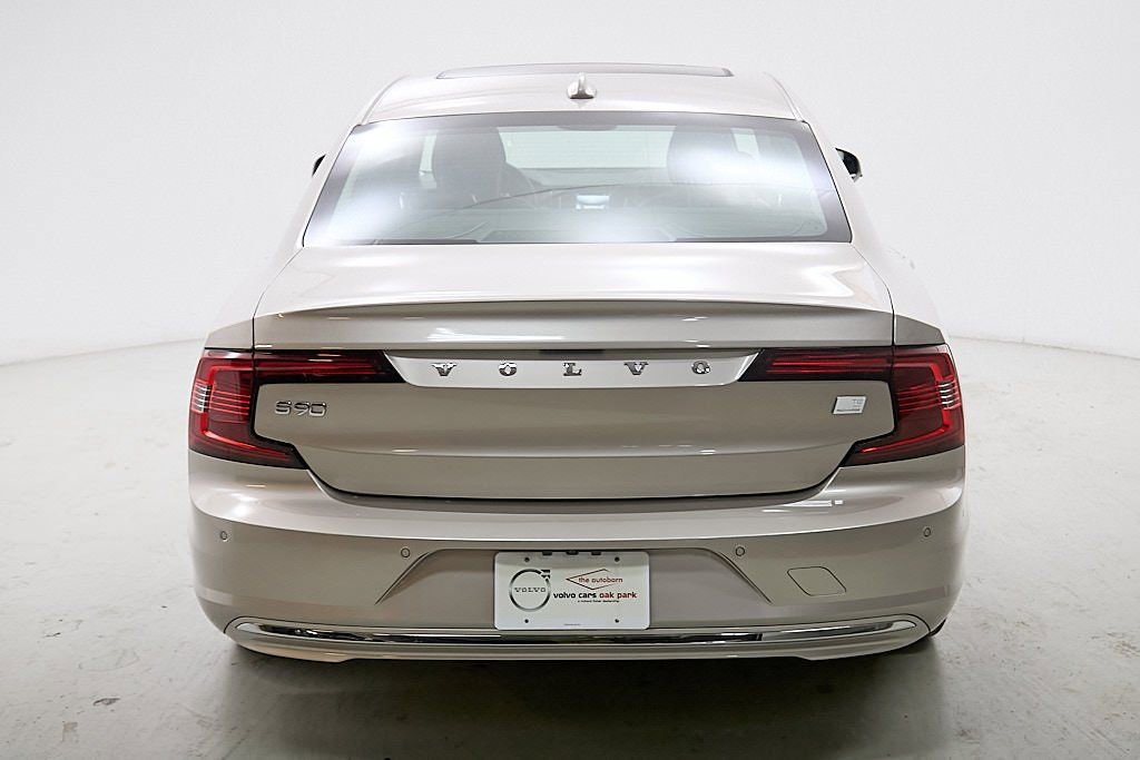 Certified 2024 Volvo S90 T8 Ultimate image 8