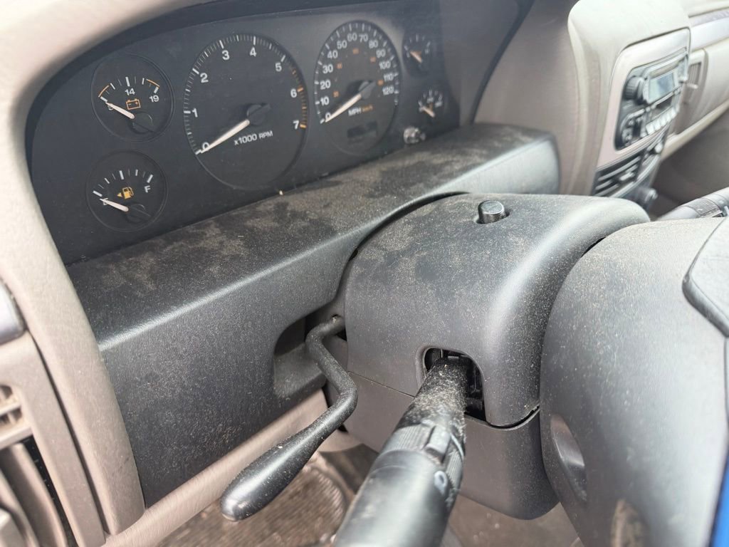 Used 2003 Jeep Grand Cherokee Laredo image 6