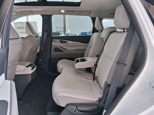 New 2027 INFINITI QX60 Pure w/ Cargo Package FWD image 21