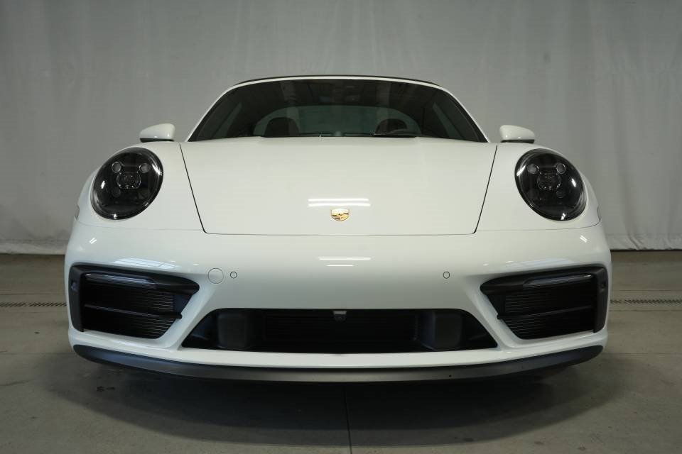 Used 2023 Porsche 911 Targa 4 GTS image 11