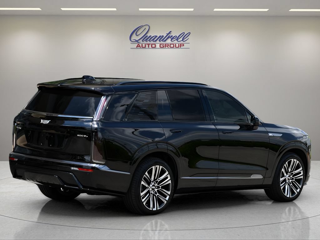 Used 2026 Cadillac Vistiq Platinum w/ LPO, Floor Liner Package AWD/4WD image 4