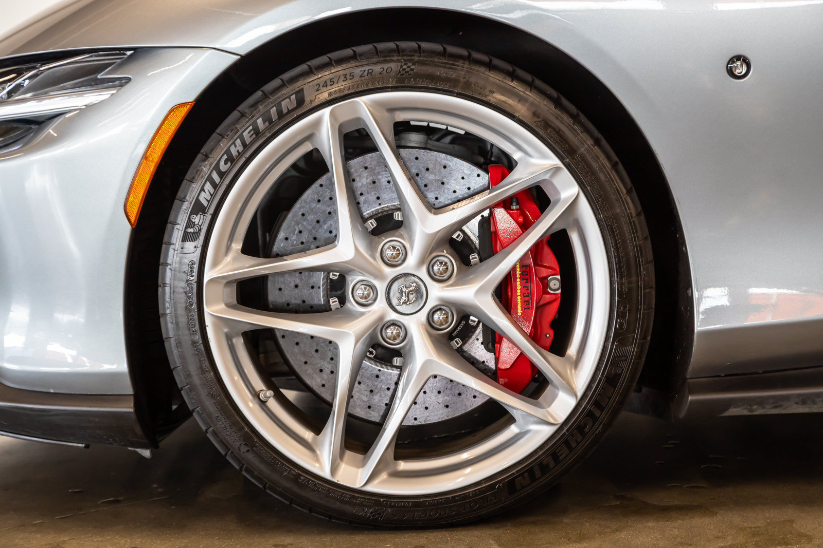 Used 2021 Ferrari Roma RWD image 16
