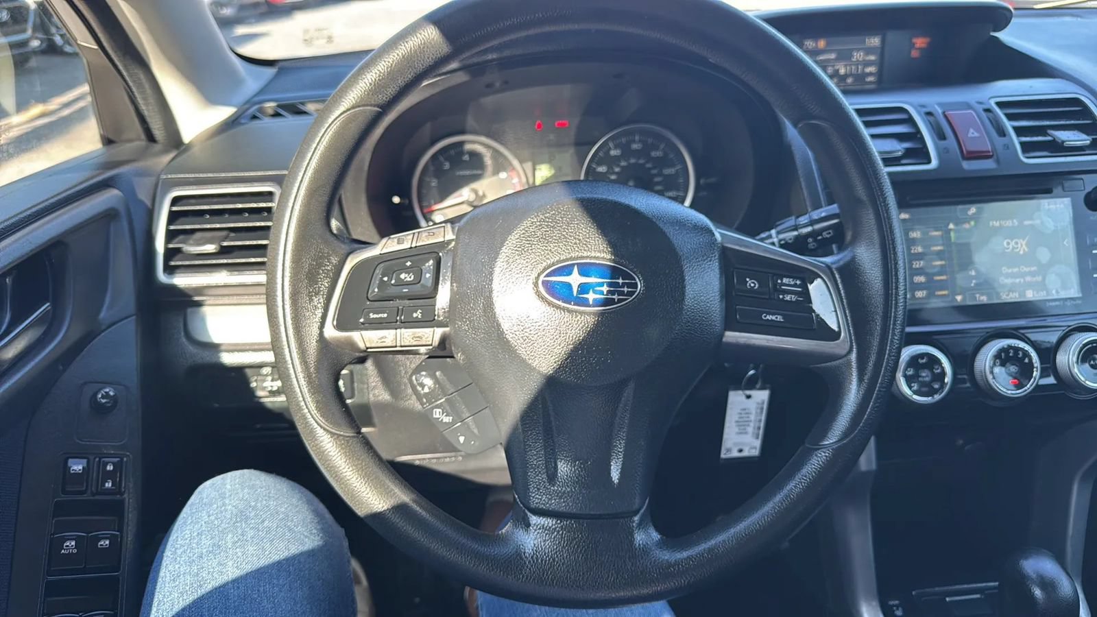 Used 2016 Subaru Forester 2.5i Premium w/ All-Weather Package AWD/4WD image 11