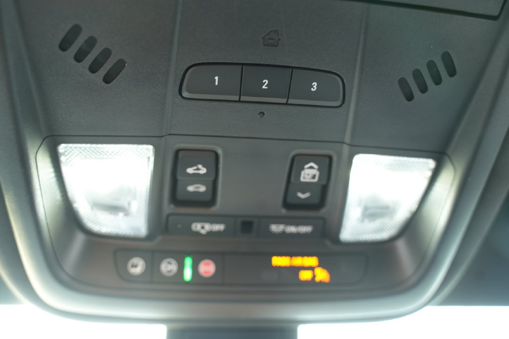 Used 2024 Cadillac XT6 Luxury AWD/4WD image 39
