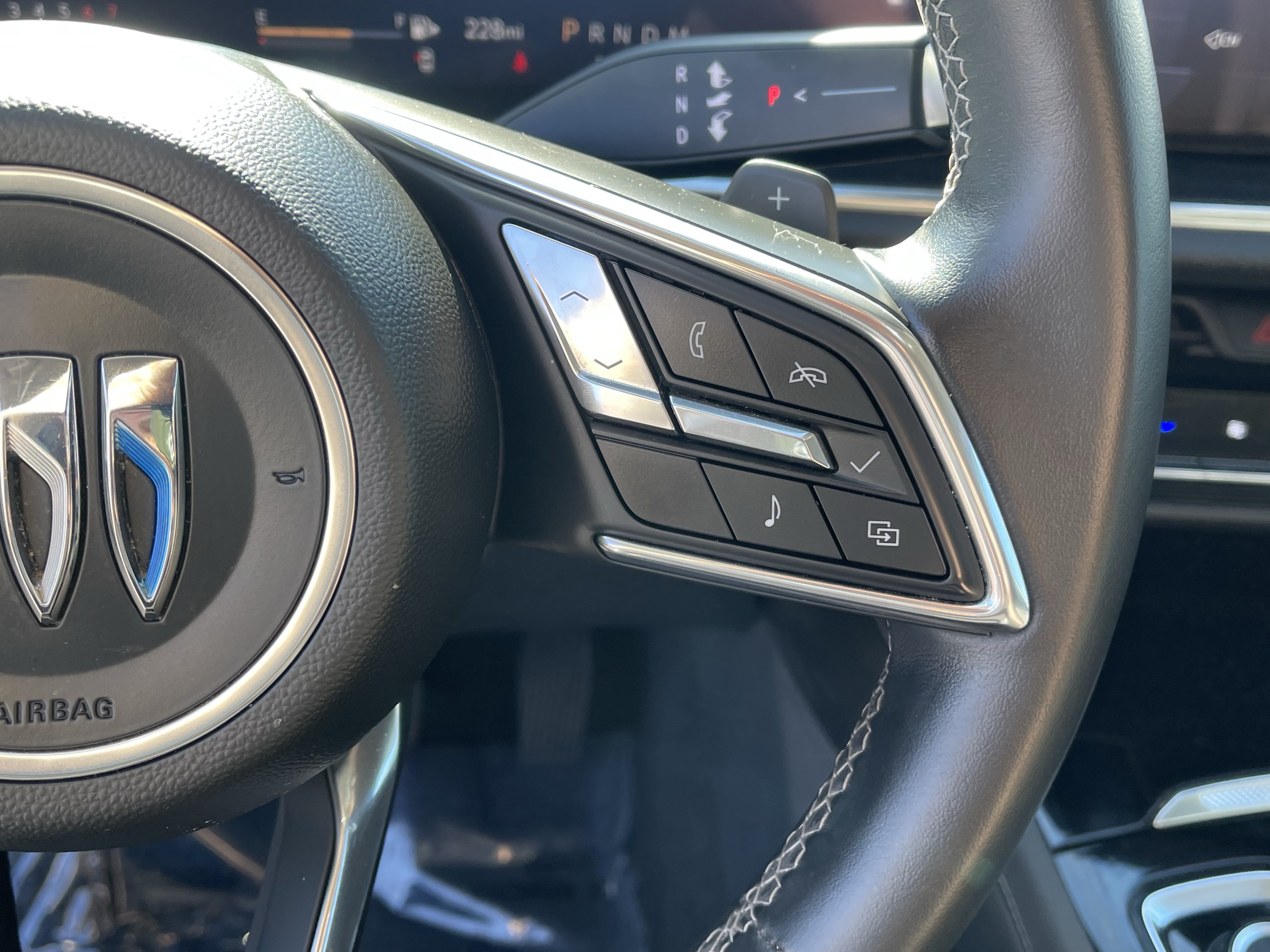 Used 2024 Buick Envision Preferred AWD/4WD image 23