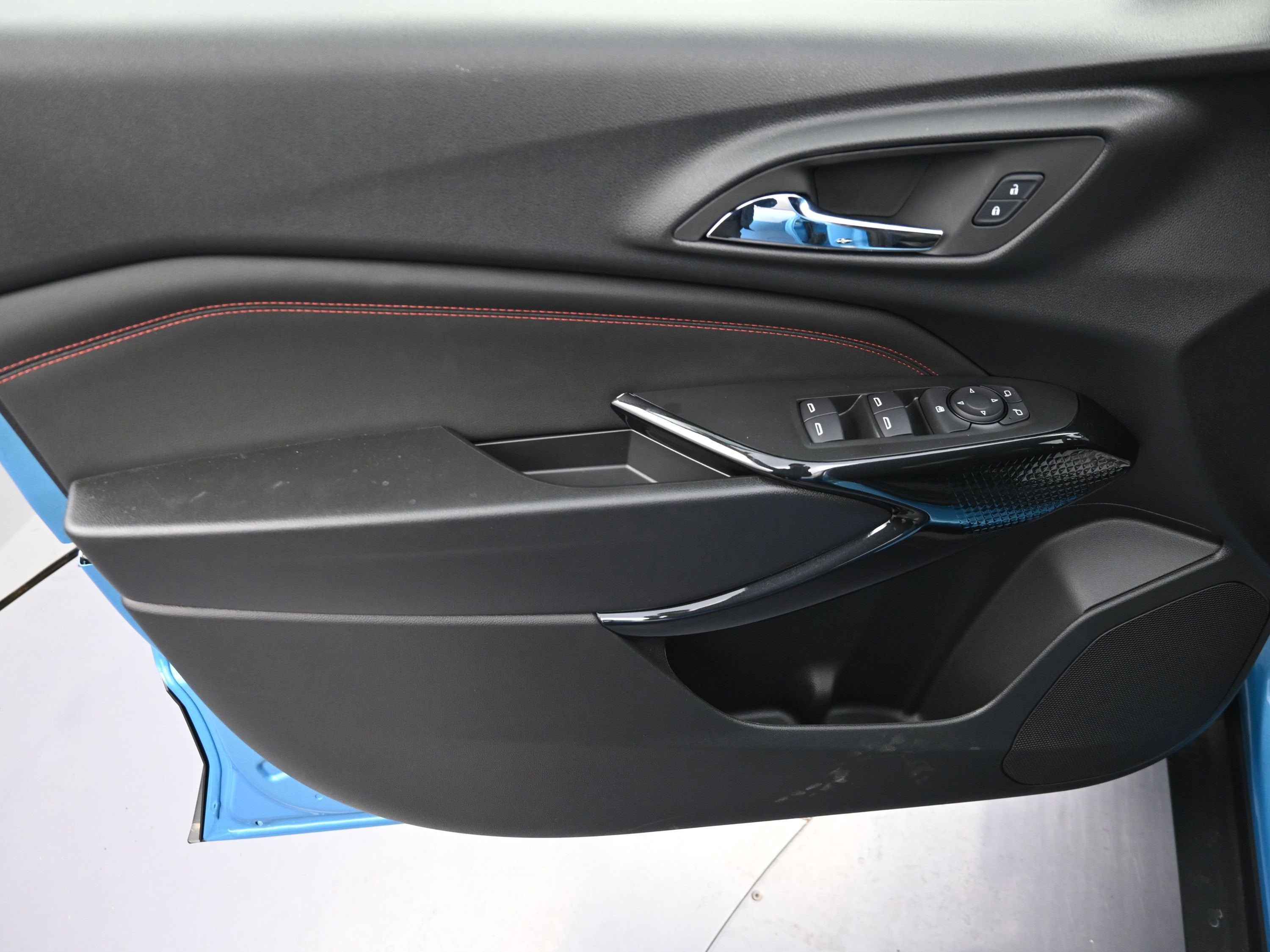 New 2026 Chevrolet Trax RS w/ Driver Confidence Package FWD image 24