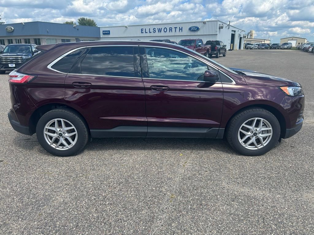 Used 2024 Ford Edge SEL w/ Convenience Package image 8