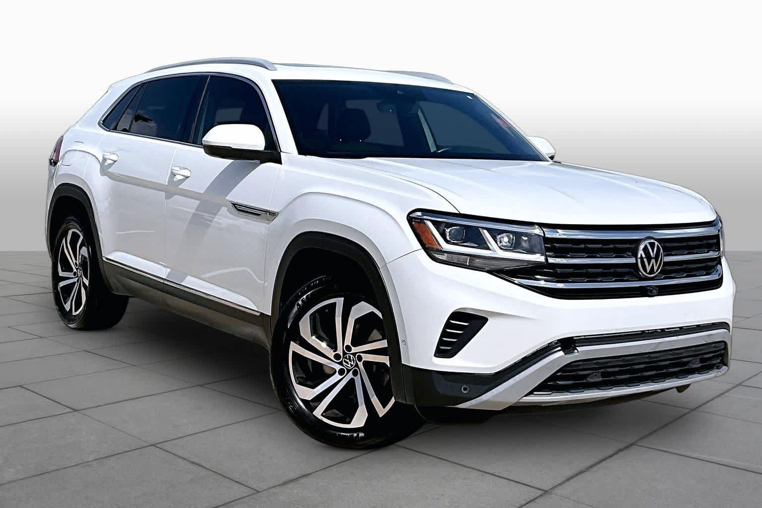 Used 2020 Volkswagen Atlas Cross Sport SEL Premium w/ Cross Sport MDO Package AWD/4WD image 2