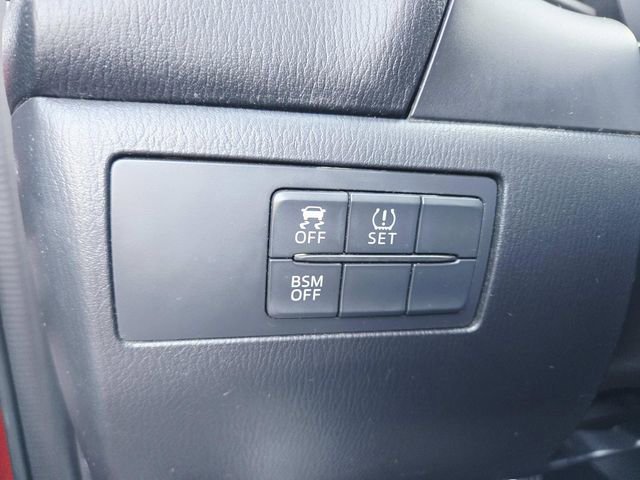 Used 2016 MAZDA MAZDA3 i Sport w/ Preferred Equipment Package image 28