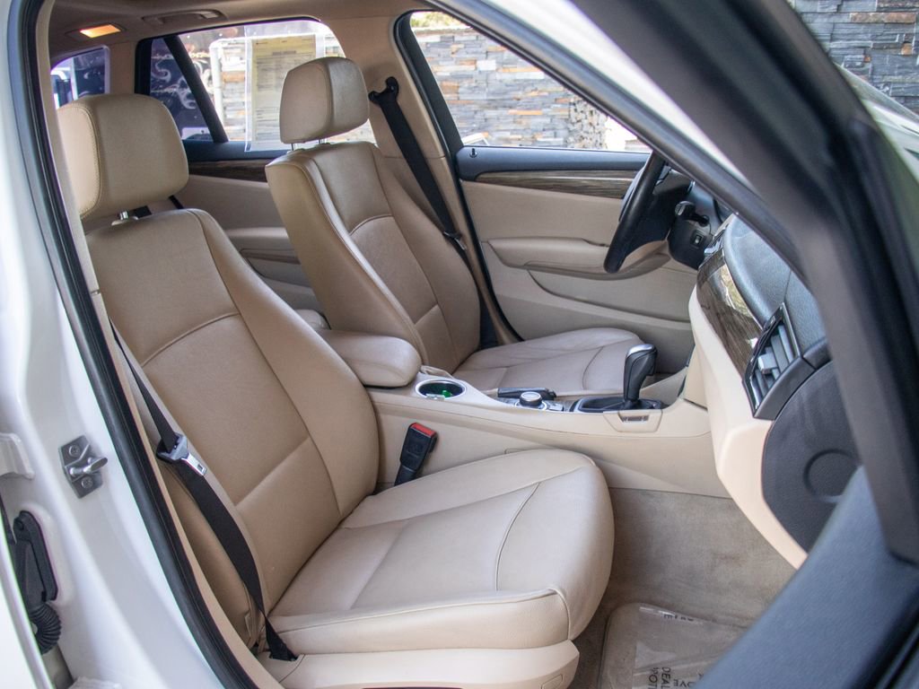 Used 2013 BMW X1 xDrive35i image 20