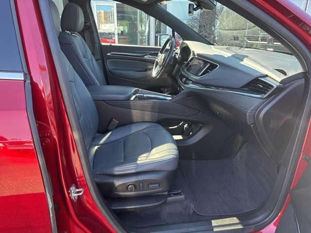 Used 2023 Buick Enclave Essence w/ Experience Buick Package image 17
