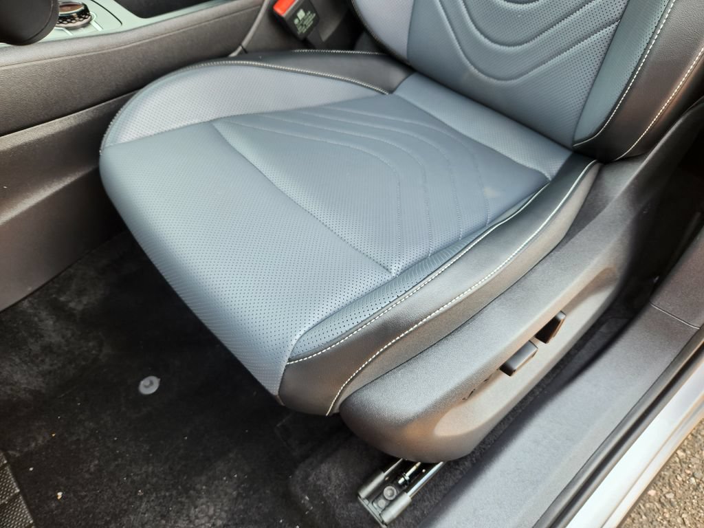 Certified 2026 Volkswagen Tiguan SE AWD/4WD image 20