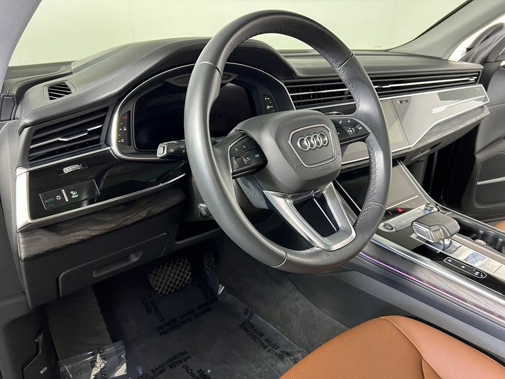 Used 2022 Audi Q8 Prestige AWD/4WD image 20