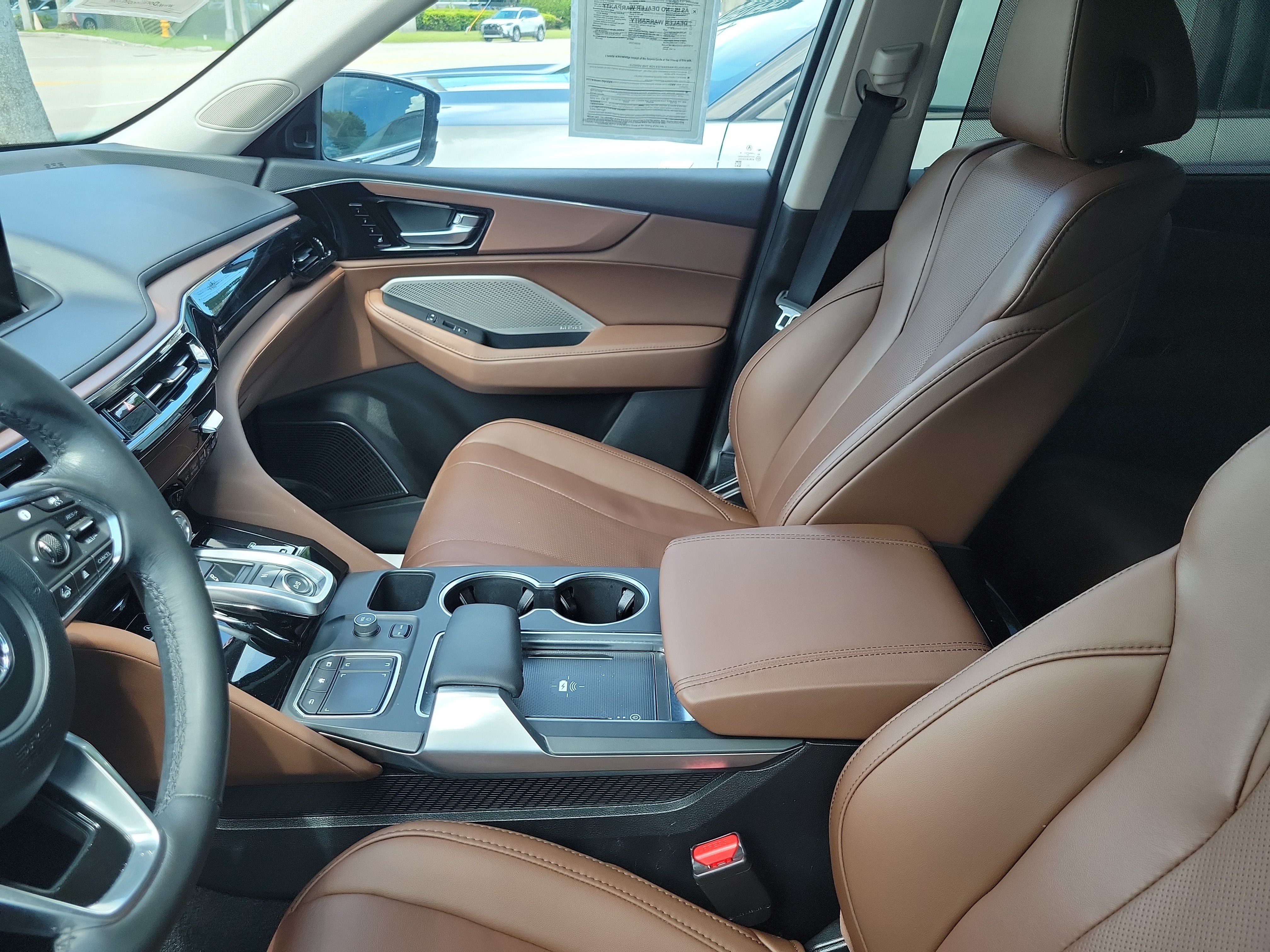 Used 2024 Acura MDX FWD w/ Technology Package image 9