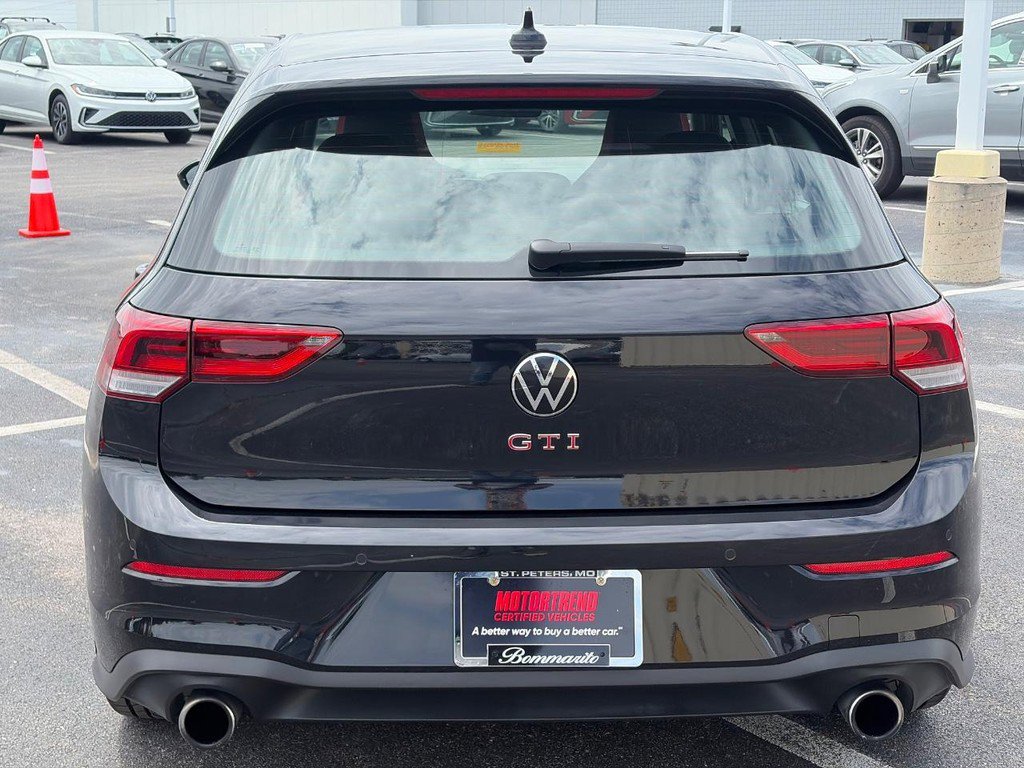 Used 2022 Volkswagen GTI S FWD image 6