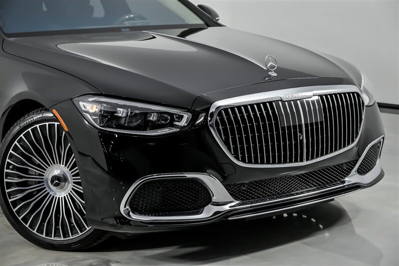 Used 2023 Mercedes-Benz Maybach S 680 4MATIC image 3