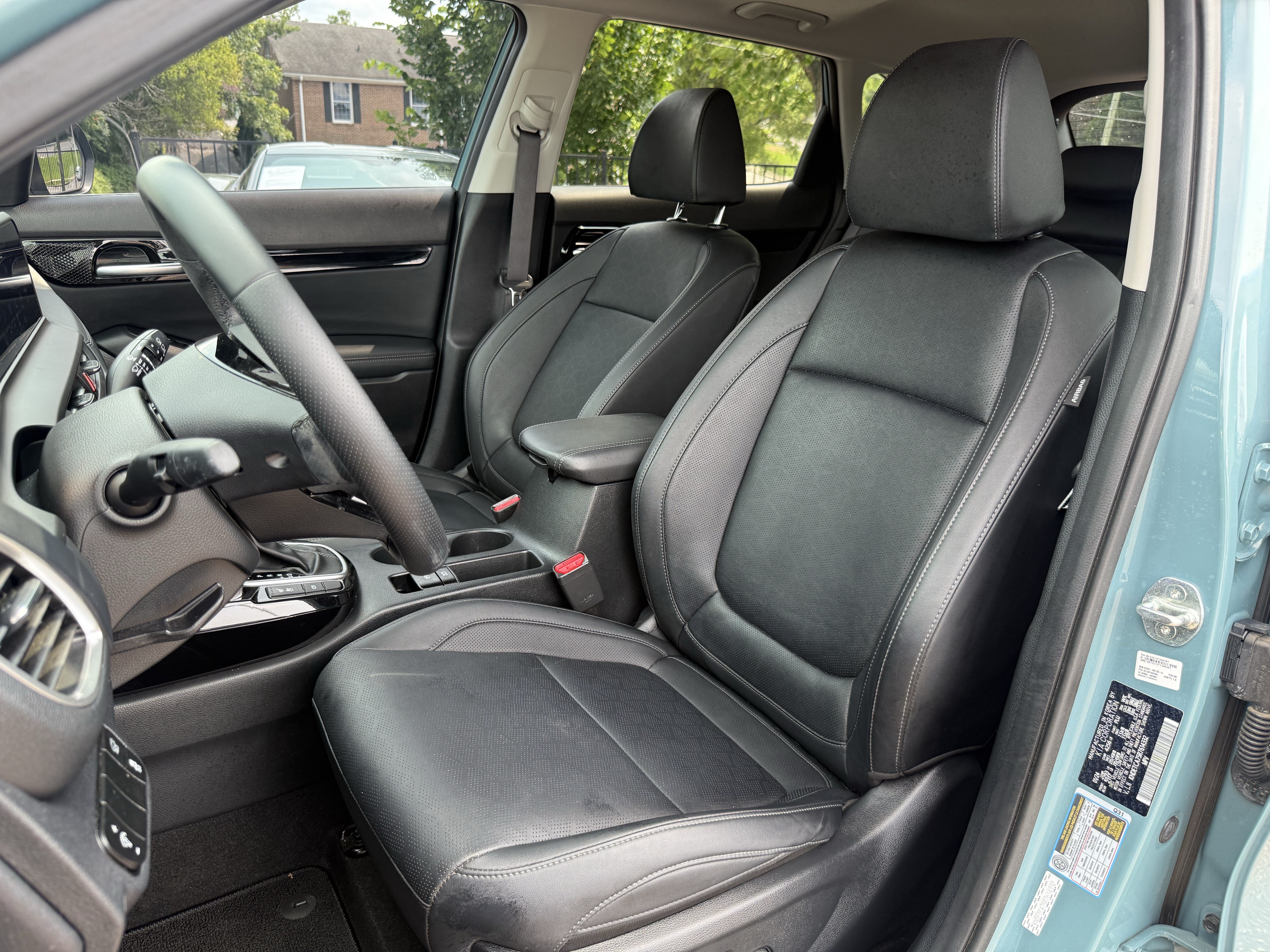 Used 2024 Kia Seltos SX w/ SX Sunroof Package AWD/4WD image 16